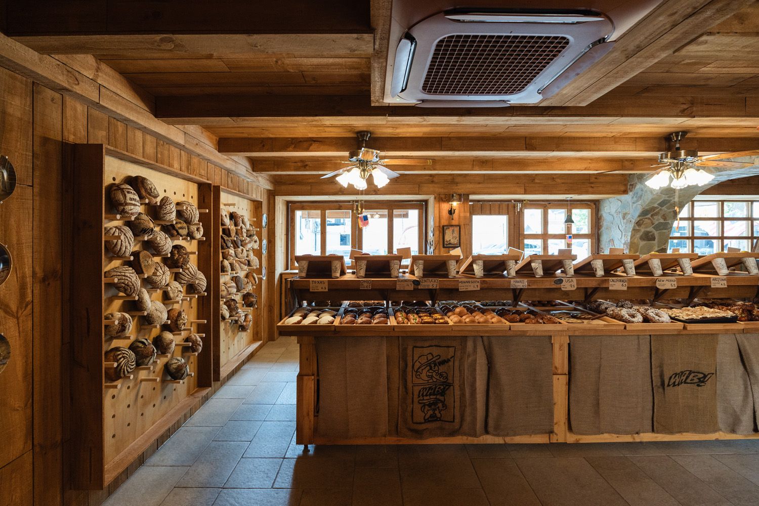 베이커리 카페 인테리어 - SNS 감성 제대로 살린 빵카페 트렌드