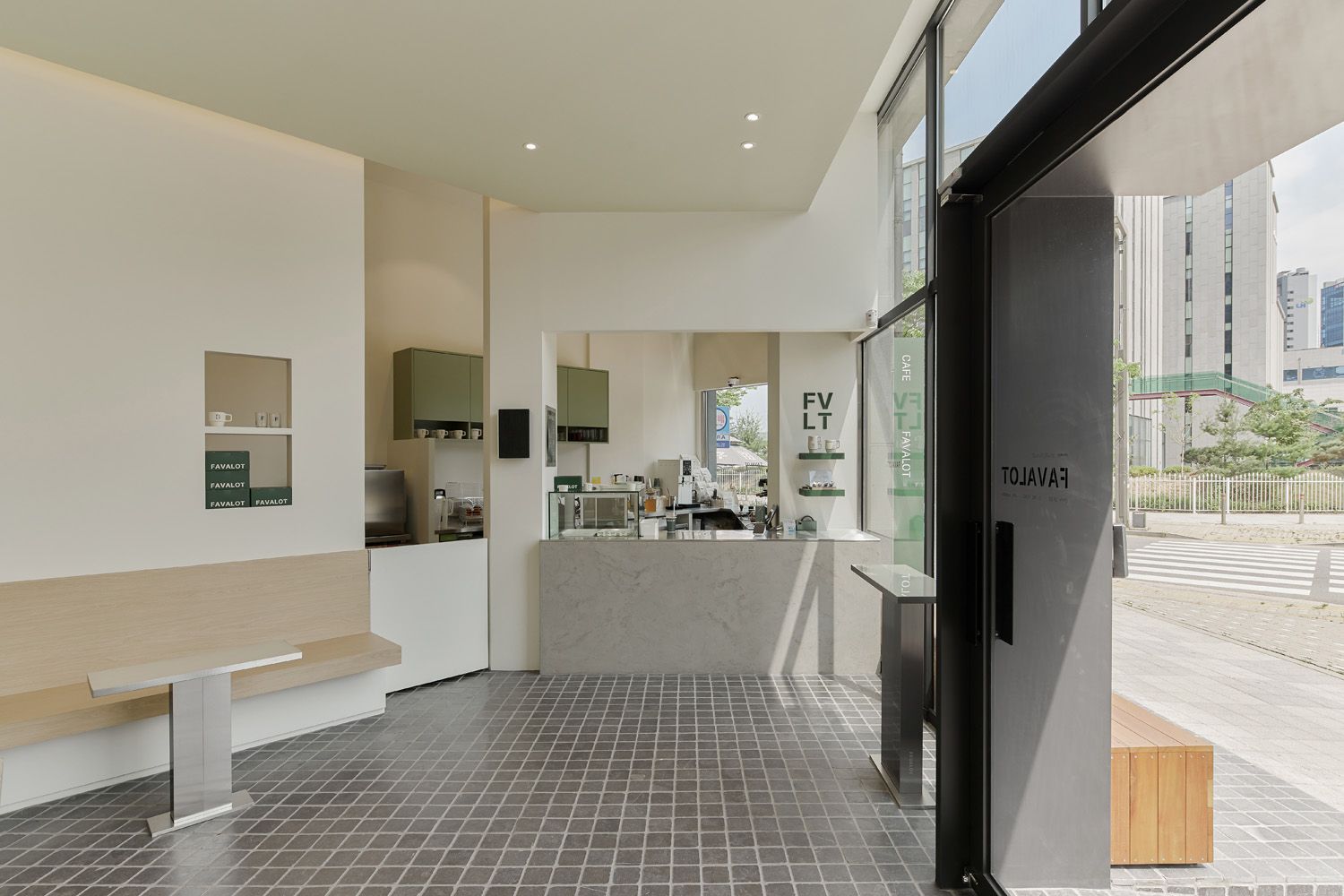 소형 카페 인테리어 - 10평대 작은 평수 카페 창업 이렇게 준비하세요